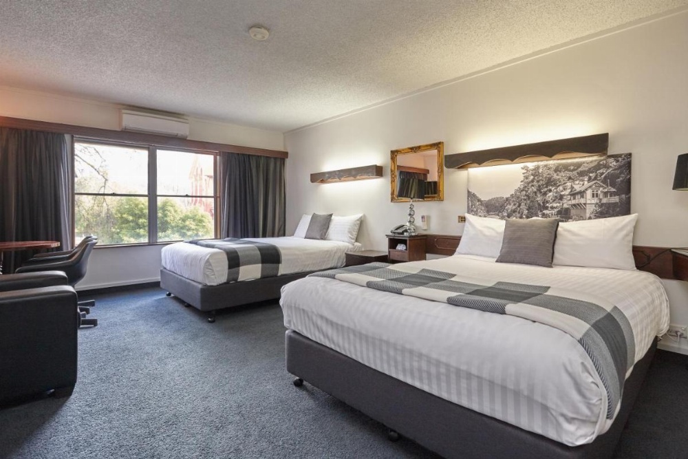 Room image 2